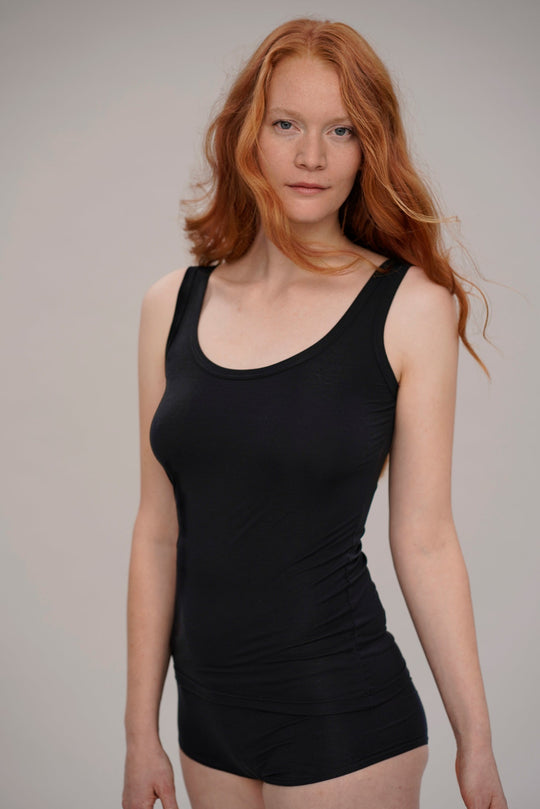 organic rib tanktop for women in black